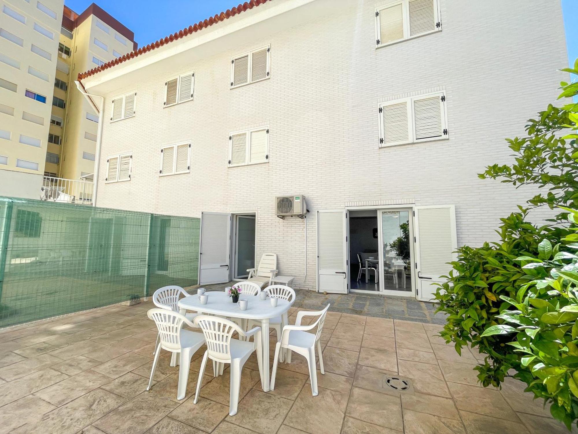 Apartamentos Gandia Centro 3000 Exteriör bild