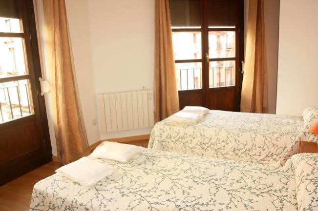 Apartamentos Gandia Centro 3000 Exteriör bild